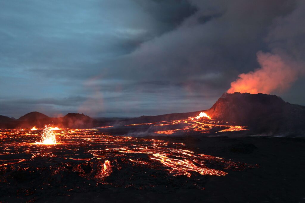 Lava-flowing-from-a-volcano-glowing-red-with-intense-heat-1024x683 Can Lava Melt Steel, Diamond, or Tungsten? What It Can’t Touch