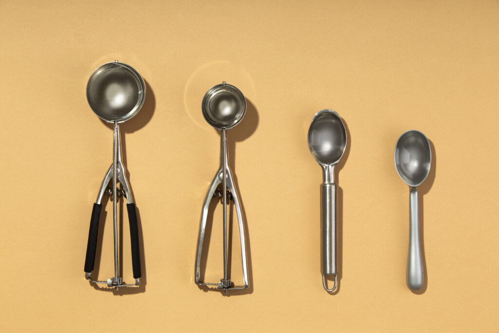 top-view-dishers-spoons-arrangement-1024x683 How Many Tablespoons Are in 1/4 Cup?
