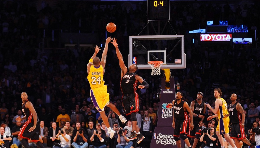 Basketball game clock showing final seconds in NBA match